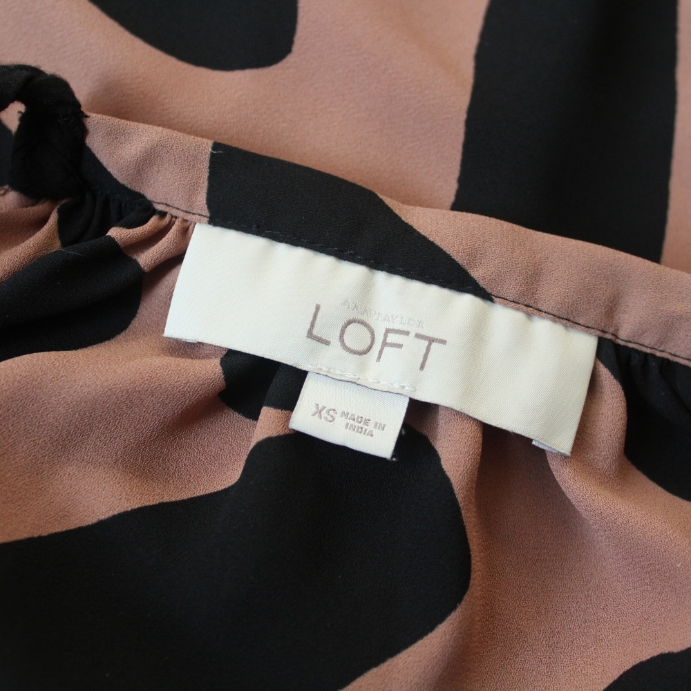 Loft Abstract Halter Blouse - Picture 4 of 4